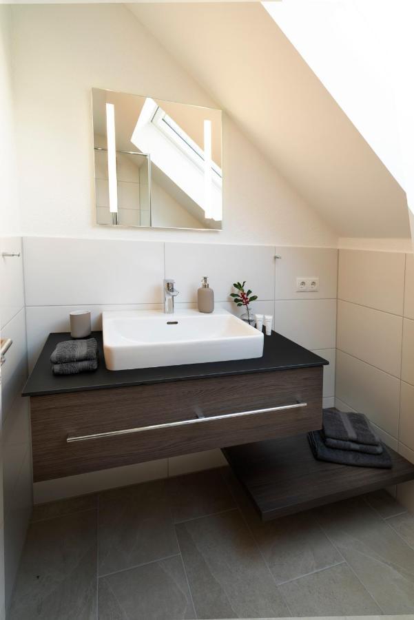 Haus4Zimmer - Luxus Mit Blick Ueber Den Bodensee - Mit Garage Bregenz Exterior photo